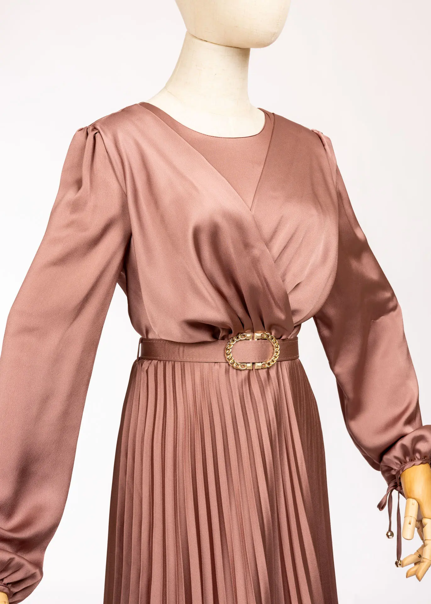 Long Sleeve Pleated Satin Dress - Qultim